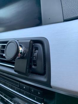Handyhalter passend für BMW 5er F-Reihe Bj.10-17 Made in GERMANY