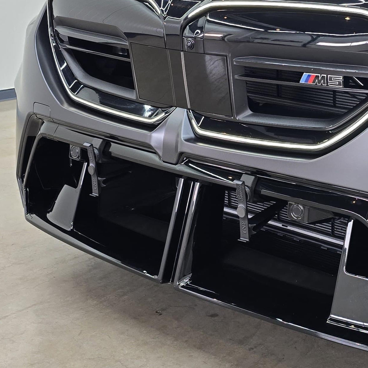 Kennzeichenhalter Twistnfix Klammersystem passend für BMW M5 (G90/G99)